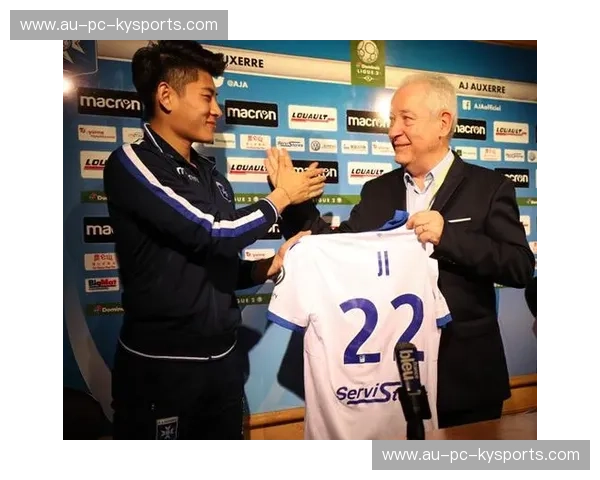 欧塞尔与红星：法兰西足球的两面镜，荣耀与沉浮的史诗